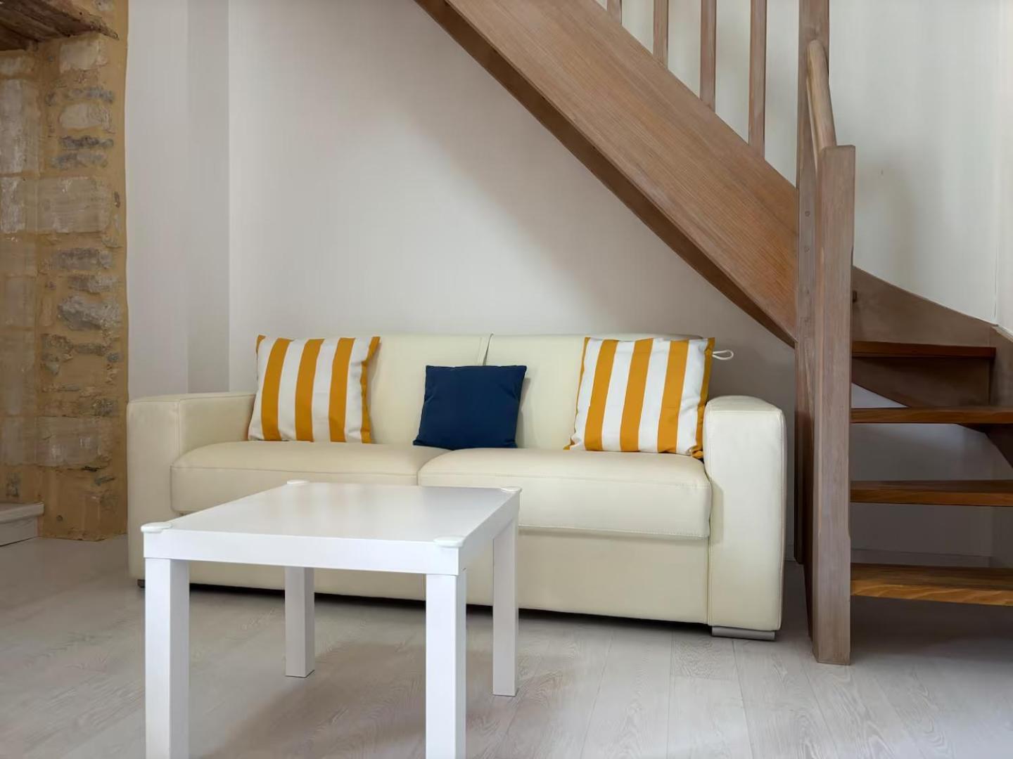 Apt Duplex Ou Plain Pied Tout Confort Plein Centre Ville Bayeux Proche Commerces, Restaurants, Avec Terrasse Privative Ou Jardin Commun Amenage Clos, Parking Gratuit A Proximite, Proche Plages Du Debarquement Ngoại thất bức ảnh