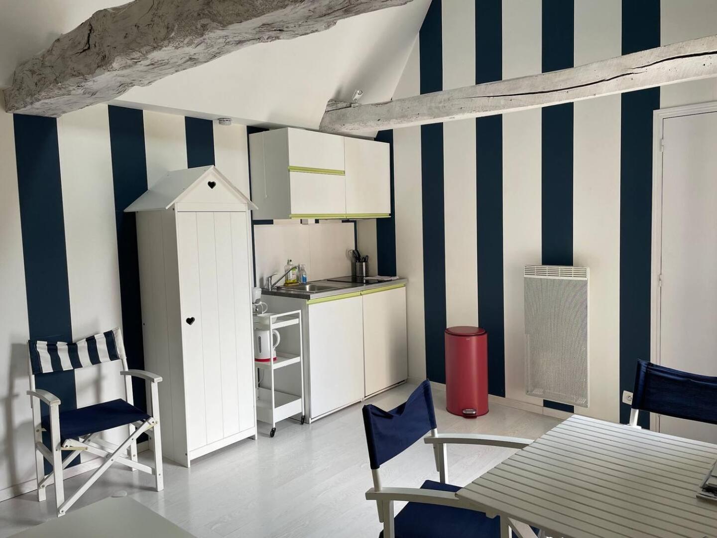 Apt Duplex Ou Plain Pied Tout Confort Plein Centre Ville Bayeux Proche Commerces, Restaurants, Avec Terrasse Privative Ou Jardin Commun Amenage Clos, Parking Gratuit A Proximite, Proche Plages Du Debarquement Ngoại thất bức ảnh