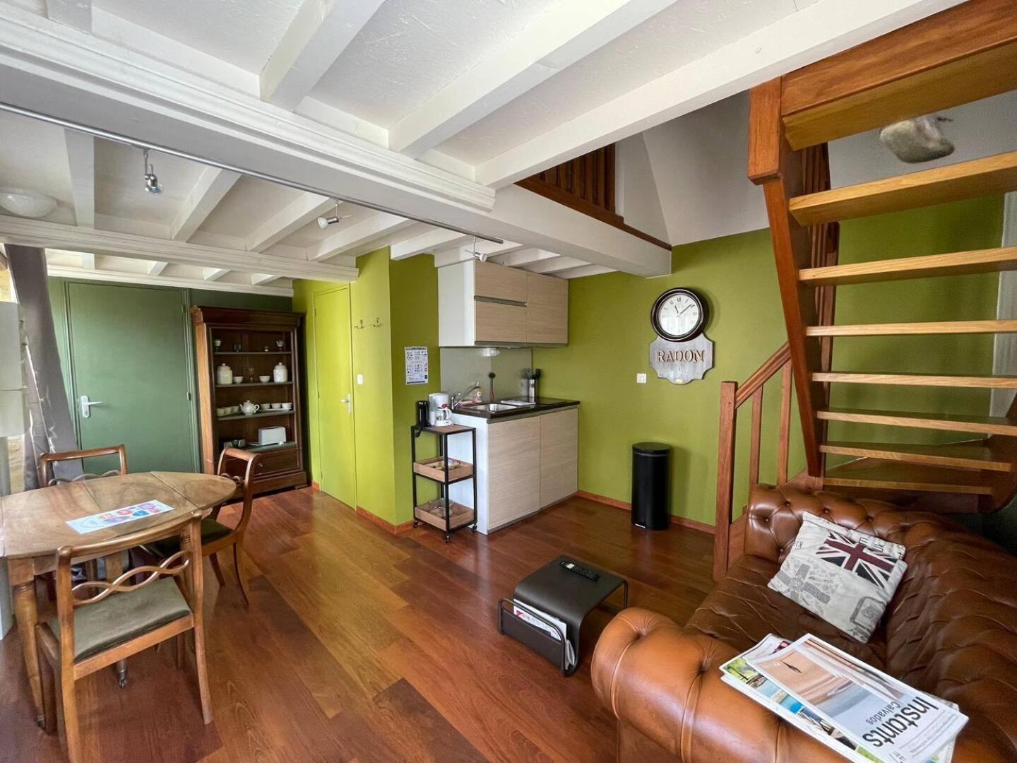 Apt Duplex Ou Plain Pied Tout Confort Plein Centre Ville Bayeux Proche Commerces, Restaurants, Avec Terrasse Privative Ou Jardin Commun Amenage Clos, Parking Gratuit A Proximite, Proche Plages Du Debarquement Ngoại thất bức ảnh